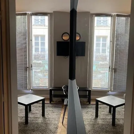 Joli A Saint Paul Apartmán *
